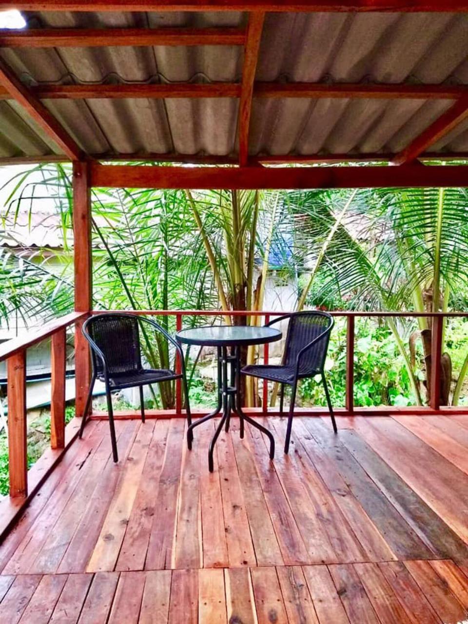 Lanta A Toi House Hotel เกาะลันตา ภายนอก รูปภาพ